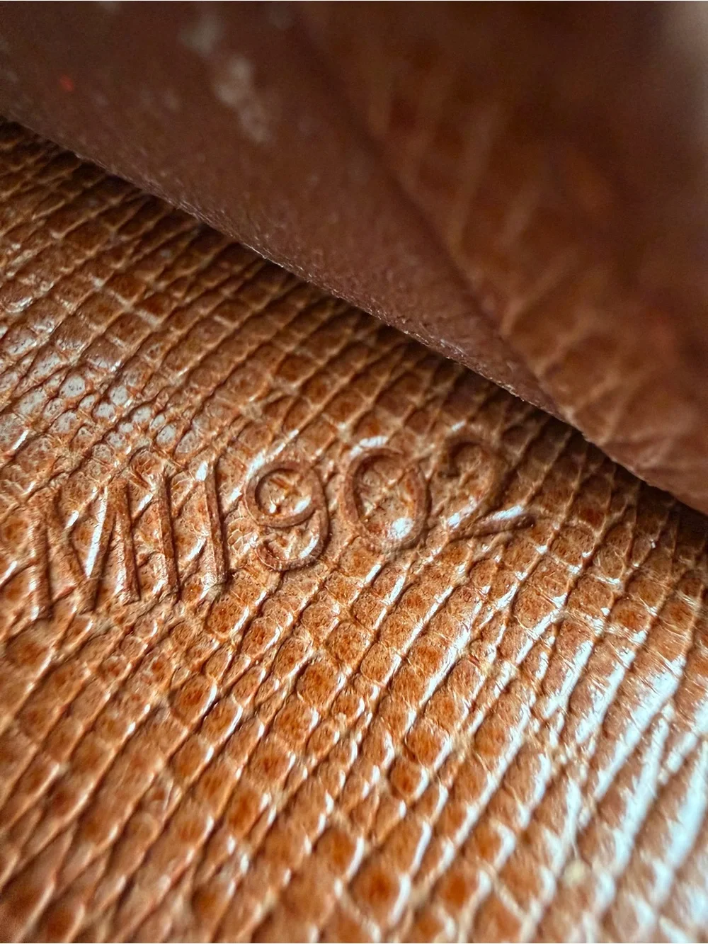 Louis Vuitton compact louis